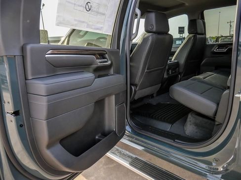 New 2026 Chevrolet Silverado 3500 LT image 22