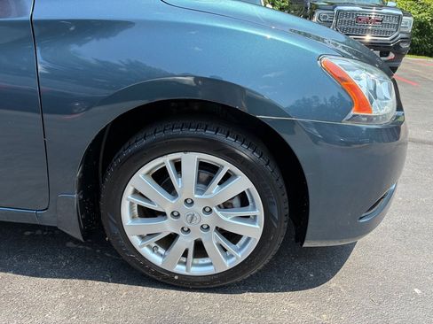 Used 2014 Nissan Sentra SL w/ Premium Package FWD image 23
