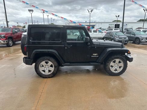 Used 2012 Jeep Wrangler Sahara AWD/4WD image 29