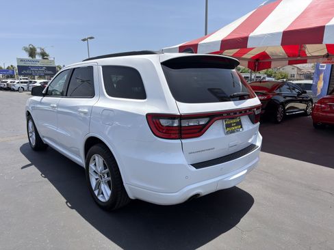 Used 2024 Dodge Durango GT RWD image 6