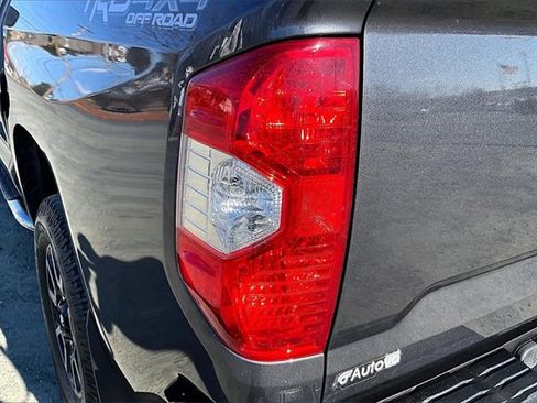 Used 2020 Toyota Tundra Limited image 31