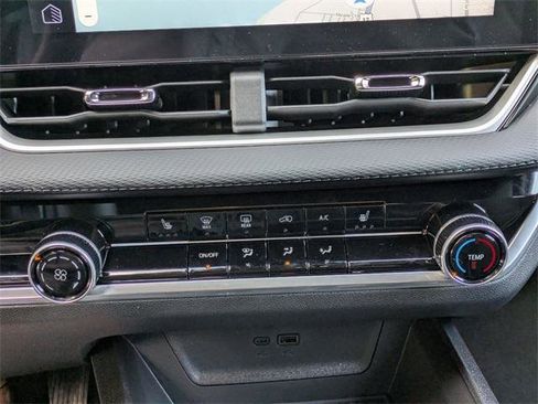 New 2026 Chevrolet Equinox LT image 21