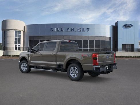 New 2026 Ford F250 XLT w/ XLT Premium Package AWD/4WD image 5