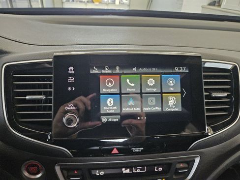 Used 2024 Honda Passport TrailSport image 24
