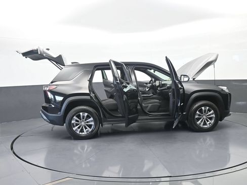 Used 2026 Chevrolet Equinox LT FWD image 72