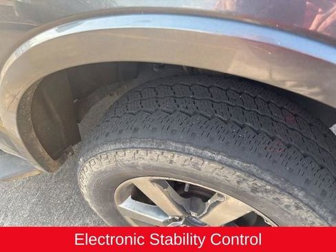 Used 2016 Ford F150 XLT w/ Equipment Group 302A Luxury image 8