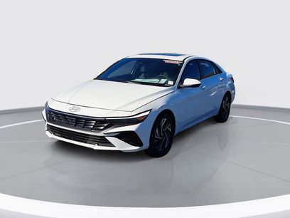 New 2025 Hyundai Elantra Limited