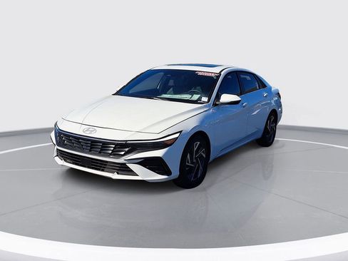 New 2025 Hyundai Elantra Limited image 1