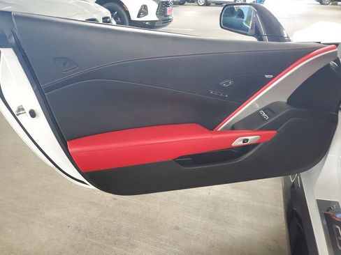 Used 2018 Chevrolet Corvette Z06 image 16