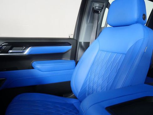 Used 2022 Chevrolet Silverado 1500 RST image 26