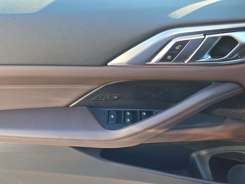 Used 2021 BMW 430i Convertible w/ Executive Package image 15