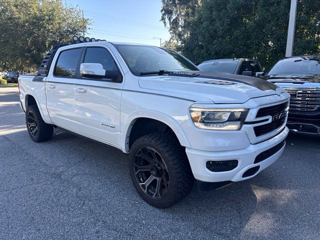 Used 2019 RAM 1500 Laramie w/ Sport Appearance Package AWD/4WD image 4