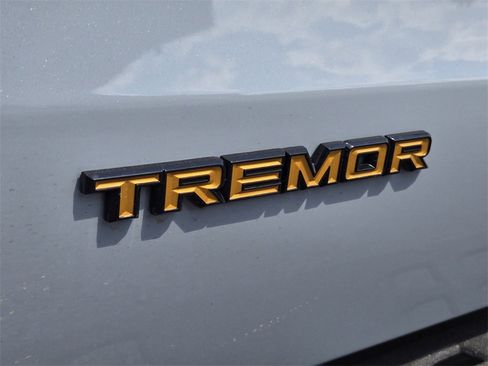 New 2025 Ford Expedition Tremor image 9
