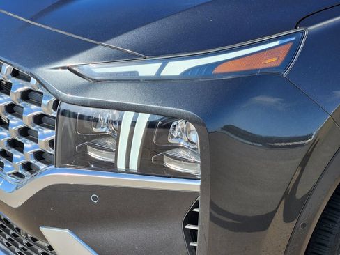 Certified 2023 Hyundai Santa Fe Limited FWD image 6
