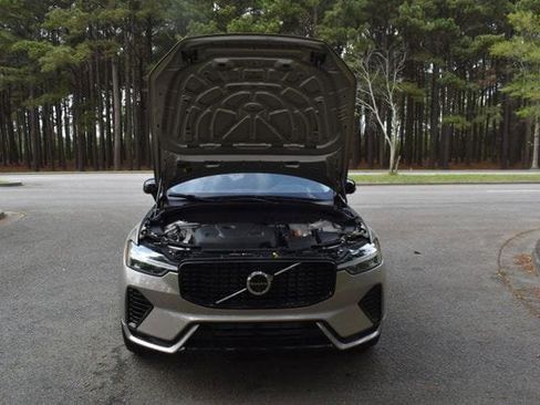 New 2025 Volvo XC60 T8 Plus w/ Protection Package Premier image 21