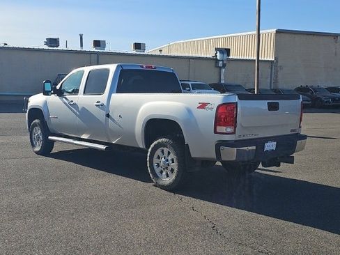 Used 2014 GMC Sierra 3500 SLT w/ SLT Convenience Package image 4