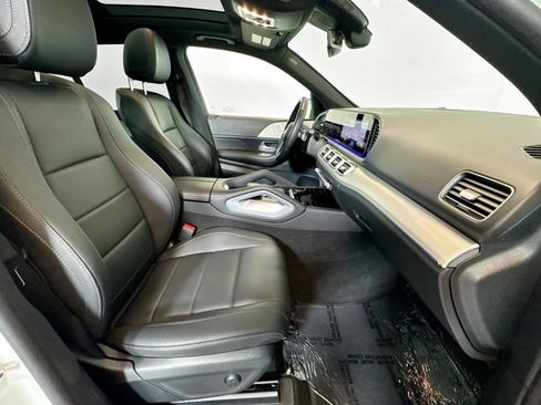 Used 2025 Mercedes-Benz GLE 350 4MATIC image 27