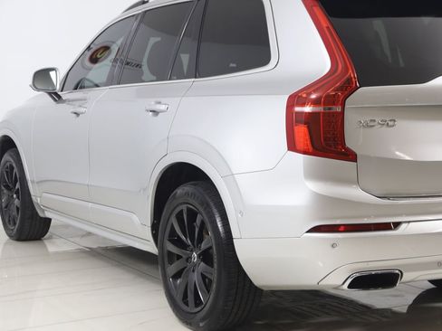 Used 2018 Volvo XC90 T6 Momentum w/ Convenience Package AWD/4WD image 25