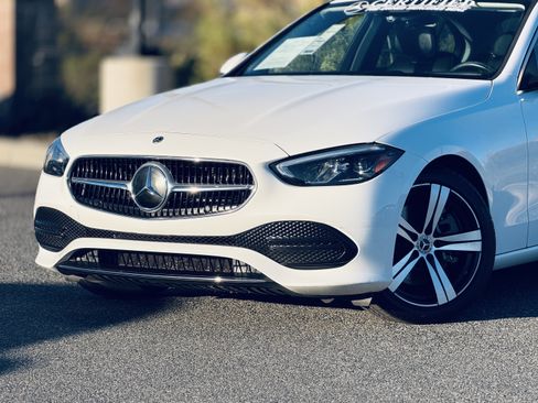 Certified 2022 Mercedes-Benz C 300 Sedan image 3