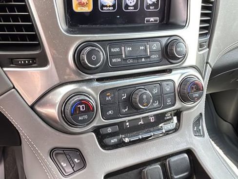 Used 2019 Chevrolet Tahoe LT image 30