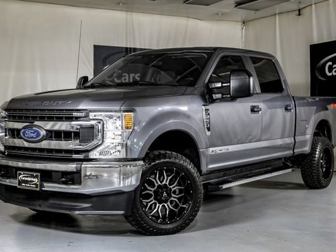 Used 2021 Ford F250 XL w/ STX Appearance Package AWD/4WD image 4