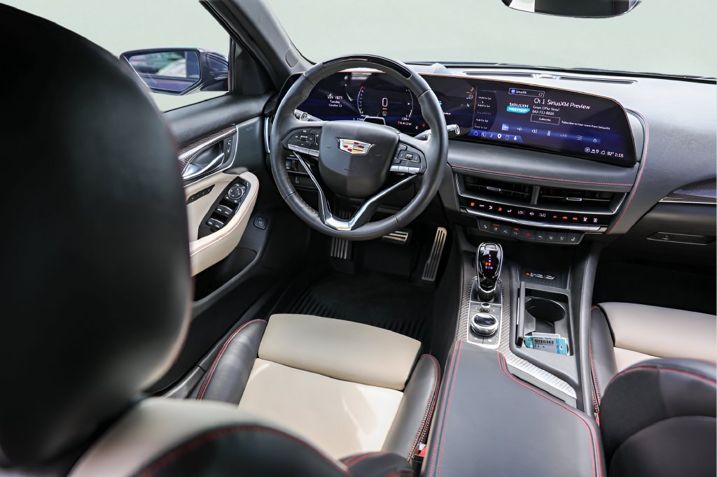 Used 2025 Cadillac CT5 Sport w/ Technology Package RWD image 27