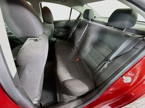 Used 2012 Chevrolet Cruze LT image 23