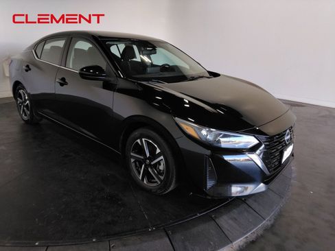 Used 2024 Nissan Sentra SV image 4
