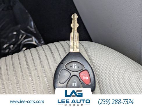 Used 2014 Toyota Venza LE FWD image 25