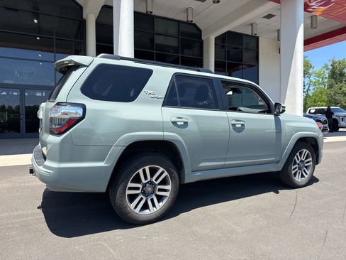 Used 2022 Toyota 4Runner TRD Sport w/ Technology Package AWD/4WD image 4