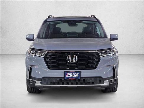 Used 2023 Honda Pilot Elite image 2