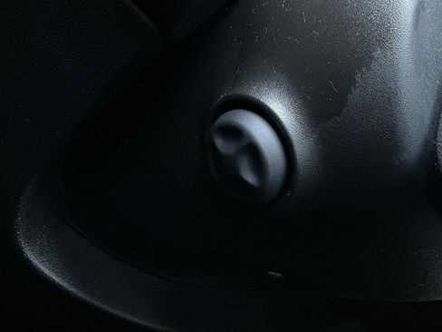 Used 2019 Buick Enclave Avenir w/ Avenir Technology Package image 43