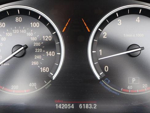 Used 2012 BMW 640i Convertible RWD image 31