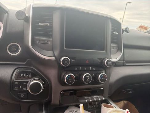 Used 2021 RAM 1500 Big Horn image 9