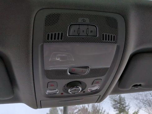 Used 2016 Audi Q5 2.0T Premium Plus w/ Technology Package image 21