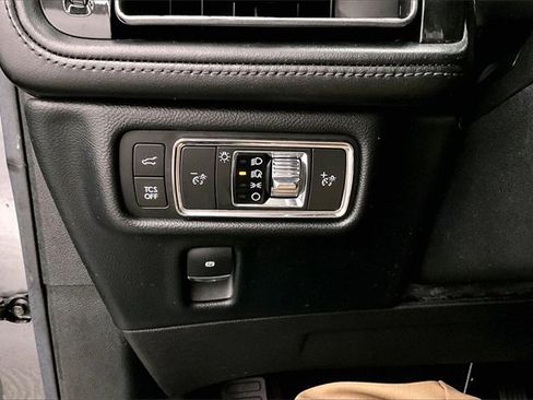 Used 2021 Lincoln Nautilus Reserve image 29