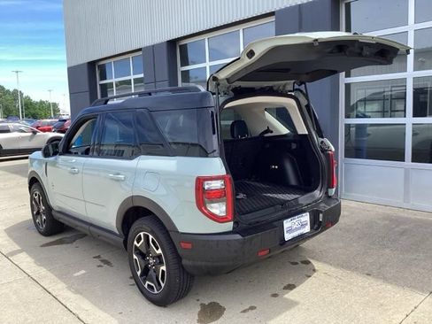 Used 2021 Ford Bronco Sport Outer Banks w/ Outer Banks Package AWD/4WD image 14