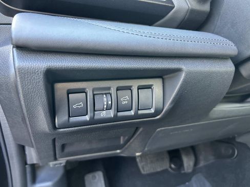Used 2025 Subaru Outback Wilderness AWD/4WD image 20