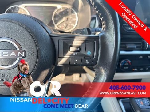 Used 2024 Nissan Pathfinder SV image 20