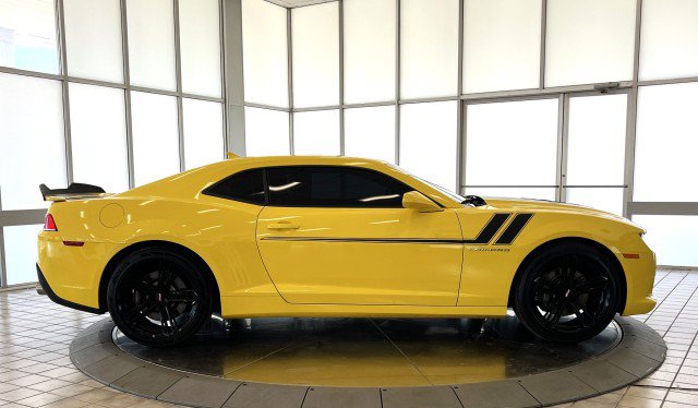 Used 2015 Chevrolet Camaro SS w/ RS Package RWD image 8