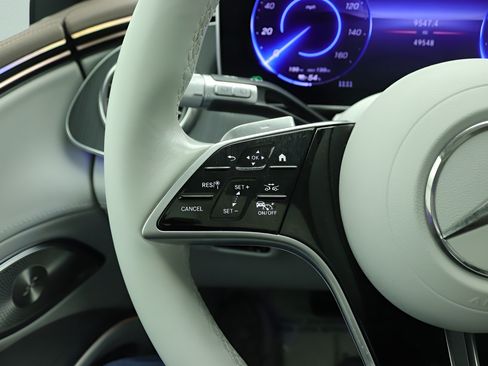 Certified 2023 Mercedes-Benz EQS 450+ SUV image 10