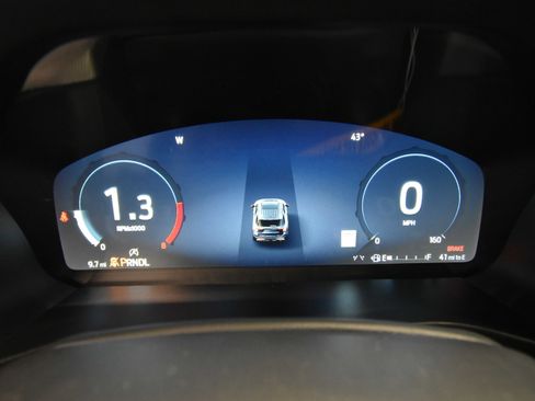 New 2026 Ford Explorer Active w/ Active Comfort Package image 8