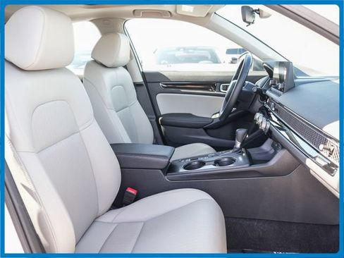 Used 2024 Honda Civic EX-L image 12