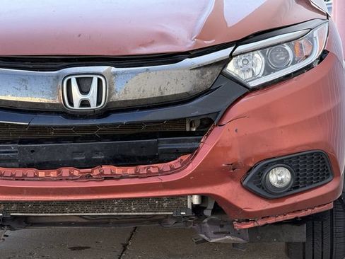Used 2020 Honda HR-V Sport image 9
