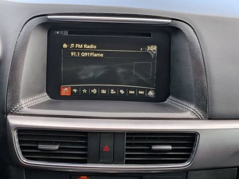 Used 2016 MAZDA CX-5 Touring w/ Bose/Moonroof Package FWD image 17