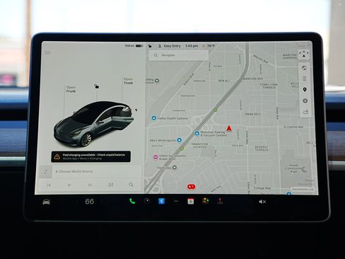 Used 2018 Tesla Model 3 Mid Range image 16
