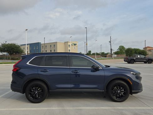 Used 2025 Honda CR-V Sport-L image 2