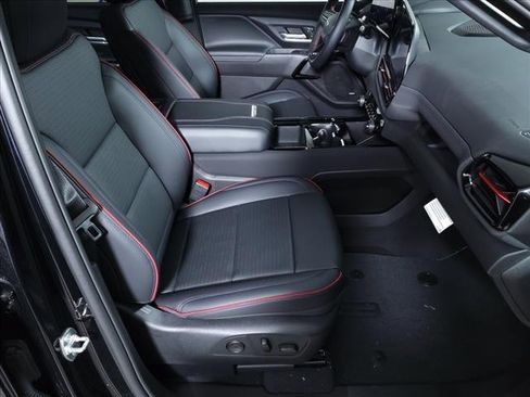 New 2024 Chevrolet Silverado EV RST image 20