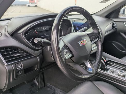 Used 2023 Cadillac CT5 Luxury image 14