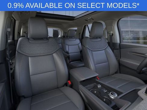 New 2026 Ford Explorer Active w/ Active Comfort Package image 10